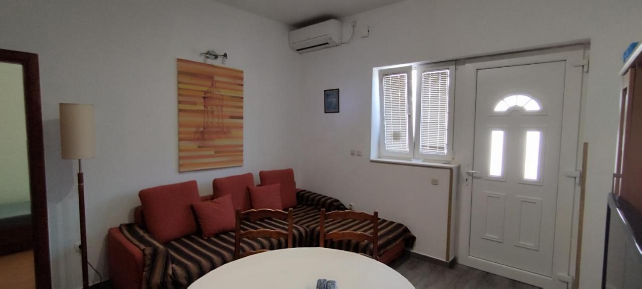 Apartamento Strbic *